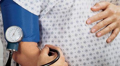 Измерение давления у беременной