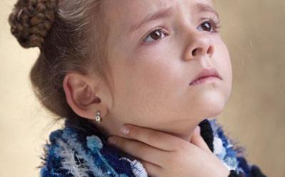 Боль в горле у ребенка